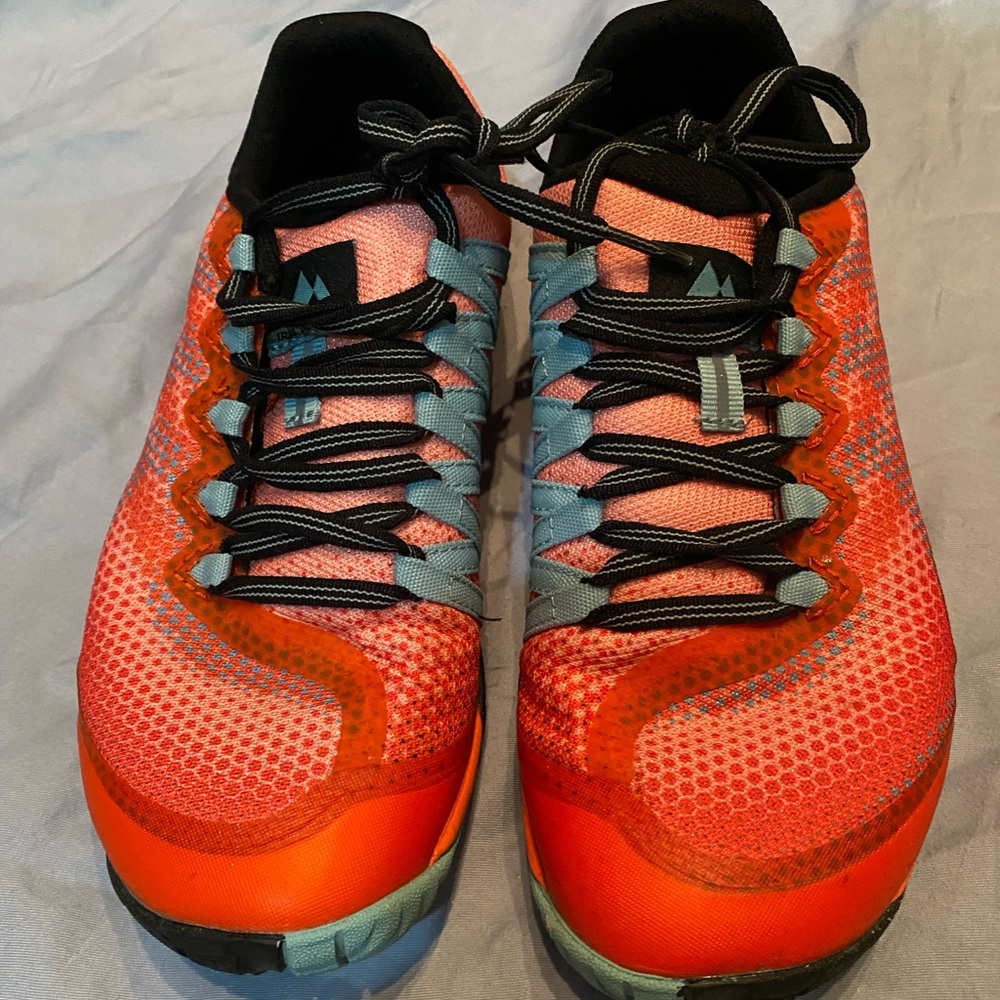Merrell Vibram women’s hiking shoe 7.5